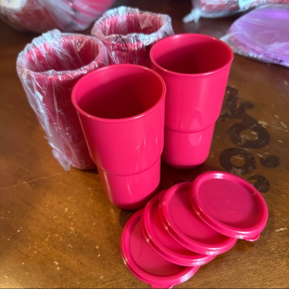 Tupperware Tabletop Stackable Tumblers